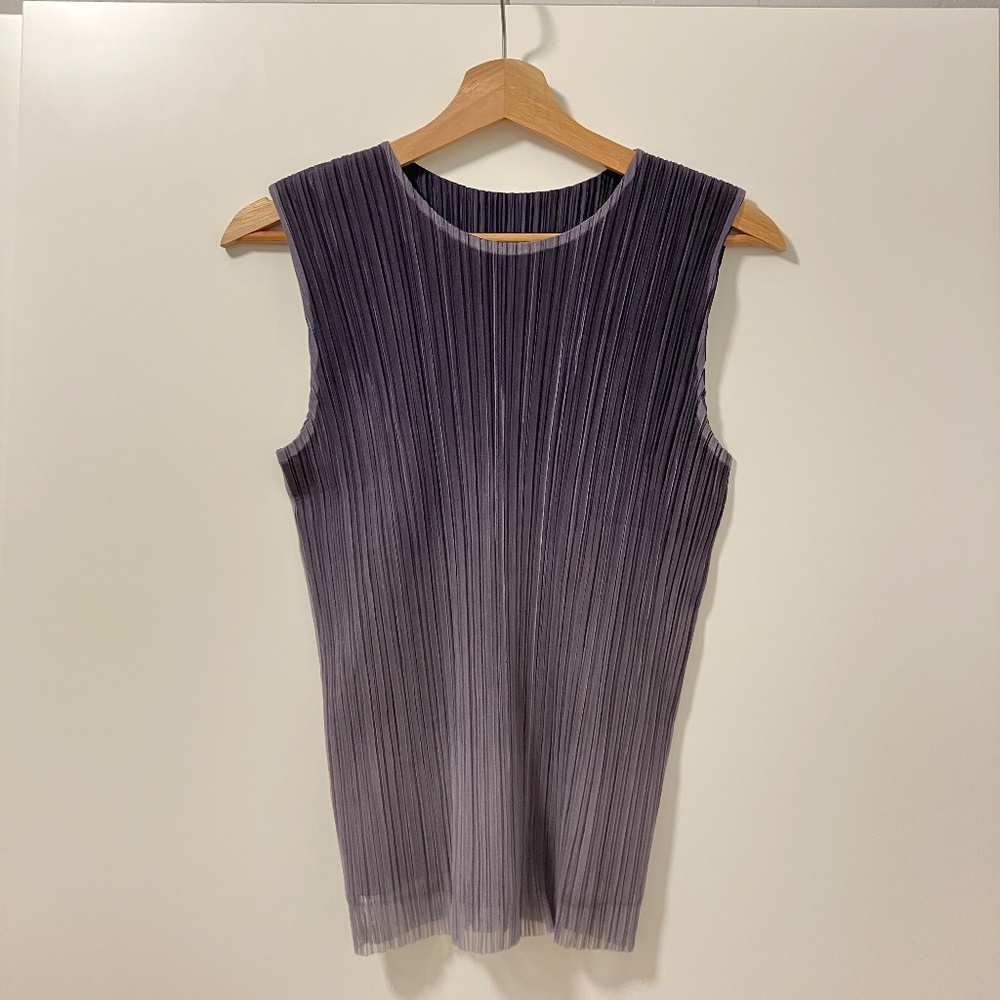 PLEATS PLEASE ISSEY MIYAKE DEGRADE' TOP